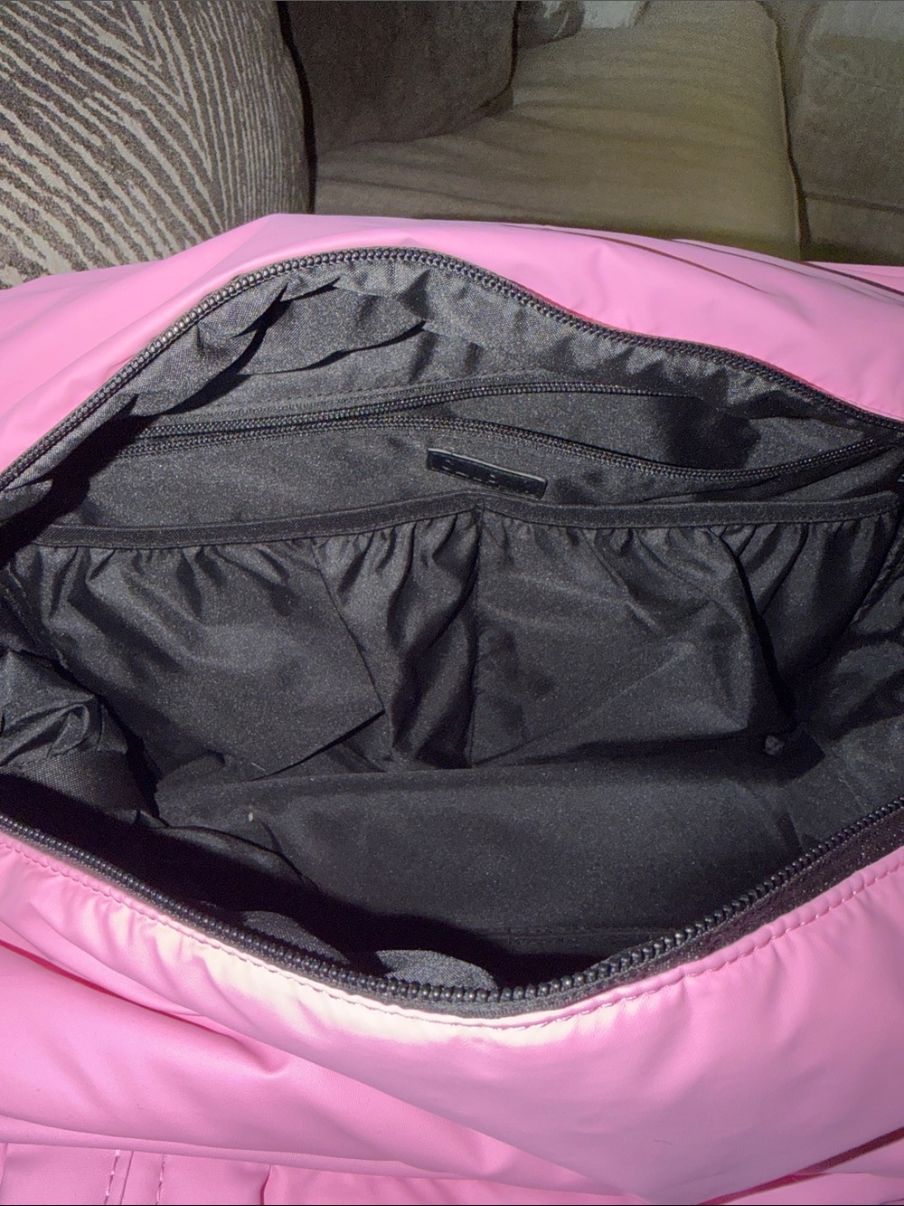 CalPak Pink Quilted Carryall Bag – Women's Travel Tote - Picture 7 of 14